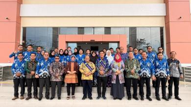 Pengadilan Tinggi Tata Usaha Negara Banjarmasin Gelar Pengantar Alih Tugas Ketua dan Wakil Ketua Pengadilan Tinggi TUN Banjarmasin